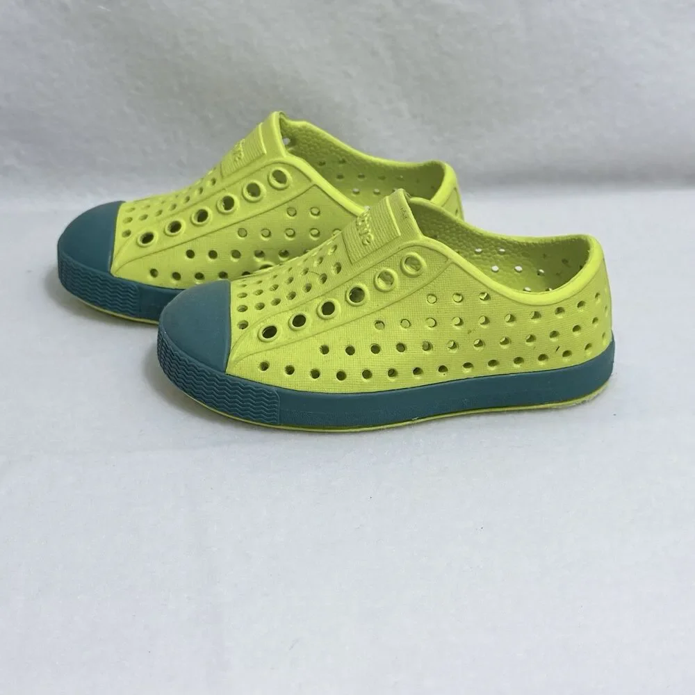 Native Pickle Green Patina Green Slip On Water Shoes Toddler's Size C5 Beach